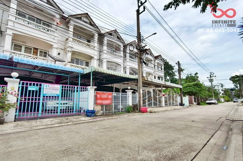 ขายทาวน์โฮม 3 ชั้น 24 ตร.ว. ลาดพร้าว 113 ใกล้รถไฟฟ้าสายสีเหลืองสถานีบางกะปิ