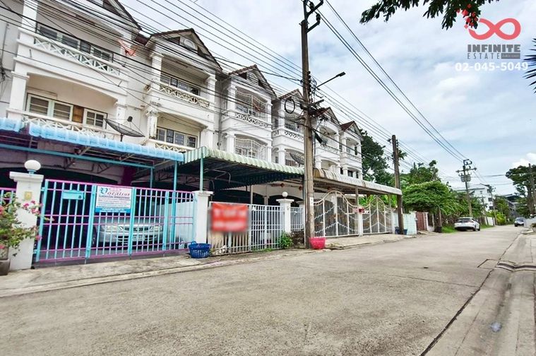ขายทาวน์โฮม 4 ห้องนอน 200 ตร.ม. 24 ตร.ว. เขตบางกะปิ
