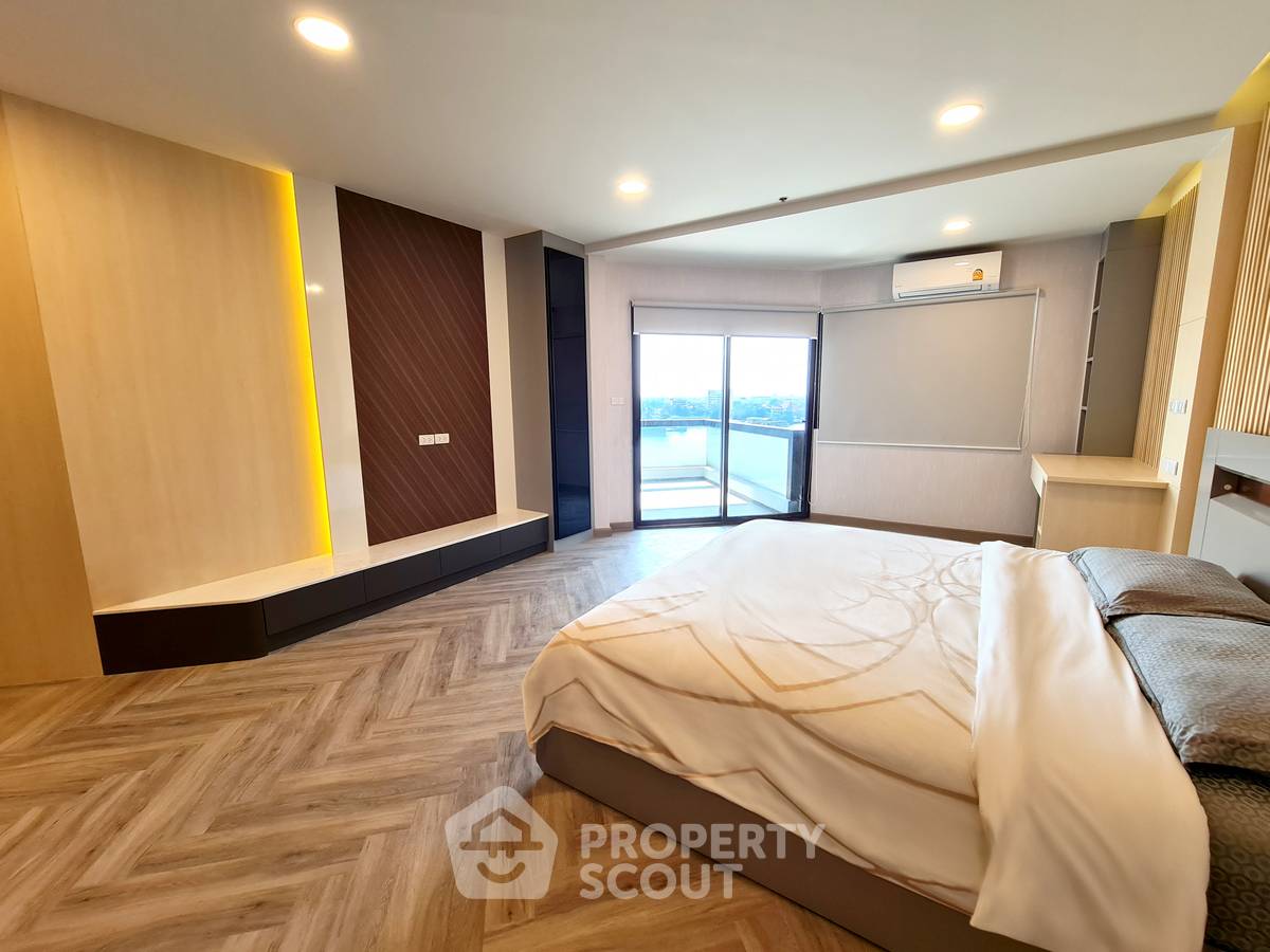 รูป คอนโดให้เช่า 3 ห้องนอน 215 ตร.ม. ศาลินธารา คอนโดมิเนียม บางคอแหลม (ID 647207) - รูปที่ 12/16