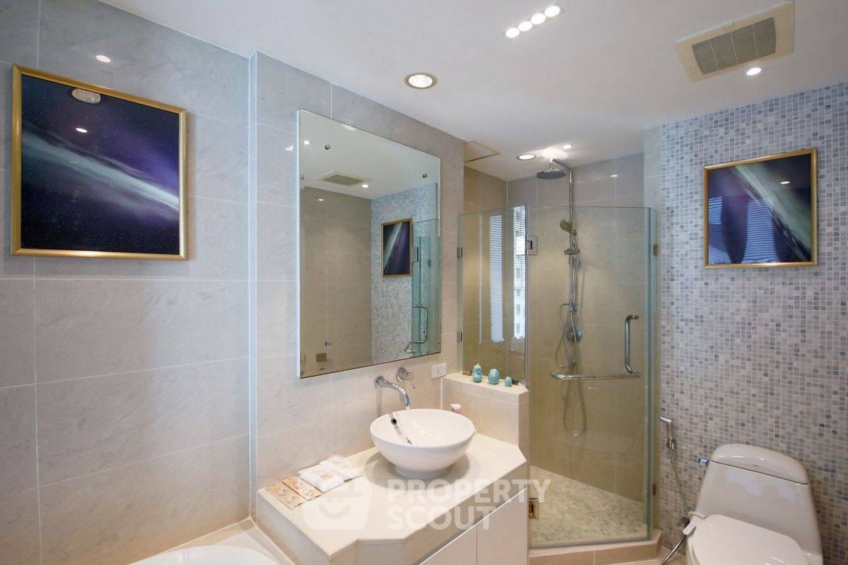 picture 2-BR Condo For Rent At Baan Siri 24, 80000 THB | 8th-Floor Near BTS Phrom Phong (ID 2229579) - 3/20