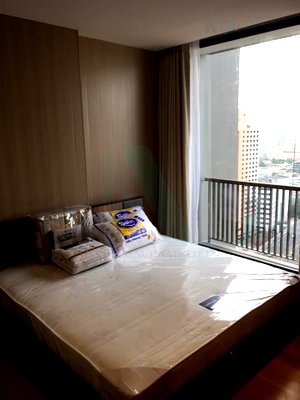Condos for rent : 🎊 For Rent Condo NOBLE REVO SILOM Building 1, Floor 27,1 bed room, Room size 34.00 sqm