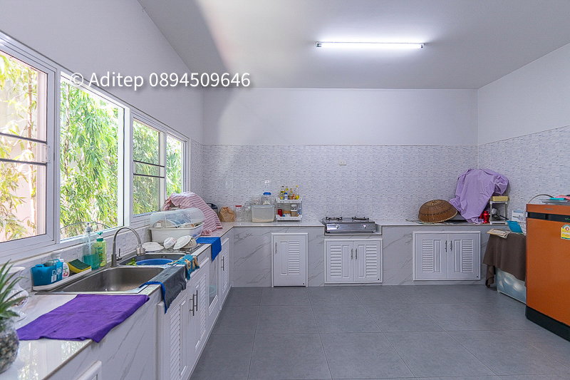 รูป ขายอาคารสำนักงาน 2 ชั้น พร้อมโกดัง+ที่พักอาศัย ซอยสุคนธสวัสดิ์ 14 ลาดพร้าว | 200 ตร.วา 474 ตร.ม. ใกล้ Central EastVille และ CDC - รูปที่ 29/33