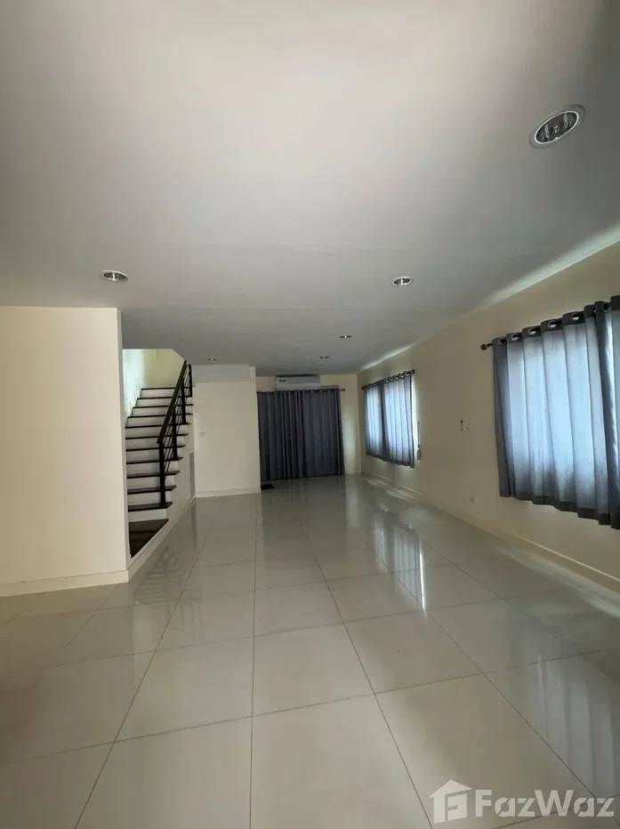 picture Pradya BisHome Onnut-Suvarnabhumi Townhome 6578379 - 2/15