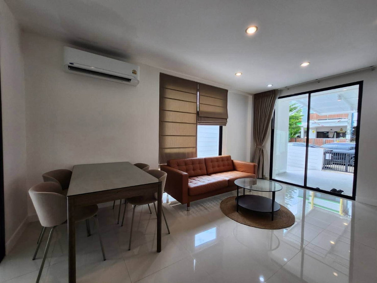 picture ST14041 - Townhome Areeya Mandarina Sukhumvit 77 : BTS Onnut - 3/13