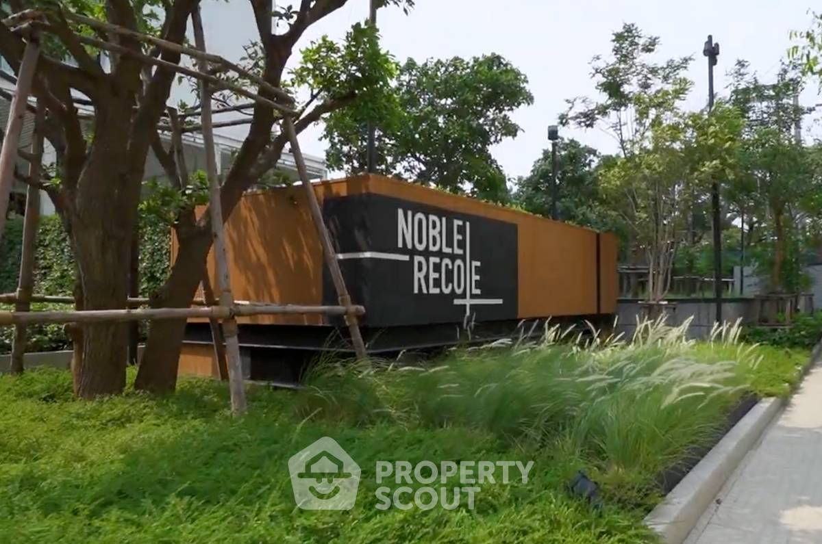 picture 24th-Floor 2-Bedroom Condo at Noble Recole Sukhumvit 19, 400m to MRT Sukhumvit (ID 3082417) - 7/8