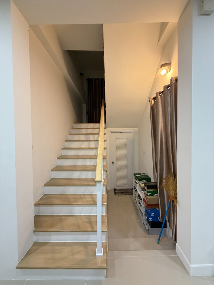รูป 🏡 ขายด่วน บ้านแฝด Baan U ซอย 12 ใกล้นิคมอมตะ ชลบุรี เจ้าของขายเอง พร้อมเข้าอยู่ ราคาต่อรองได้ - รูปที่ 20/22