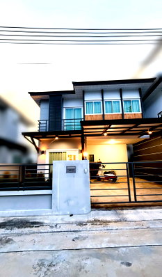 บ้านแฝด วิทยาลัยการสาธารณสุขสิรินธรชลบุรี : ขายบ้านแฝด 4 ห้องนอน ทำเลดีใจกลางเมืองชลบุรี