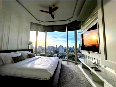 คอนโดให้เช่า : 💖ให้เช่าคอนโดหรู Royce Private Residence ใกล้ BTS อโศก