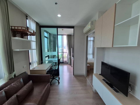 (pic update 14/07/26) For rent 1 bedroom high floor ( Corner room )