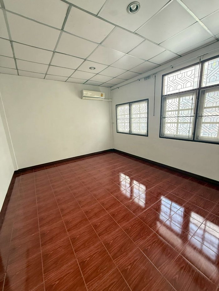 picture For Rent Townhouse Sukhumvit103 Udomsuk - 8/11