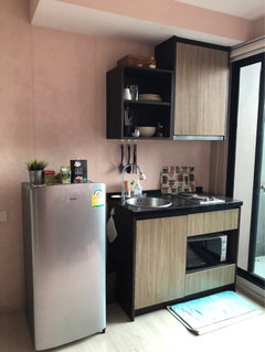 รูปภาพ 🏙️✨ FOR RENT: The Gallery Bearing — MODERN CITY LIVING NEAR BTS BEARING! 💰 Rental Price: 10,000 THB/month | 📲 Line ID: @condobkk (with @)
