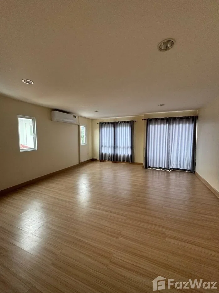 picture Pradya BisHome Onnut-Suvarnabhumi Townhome 6578379 - 9/15