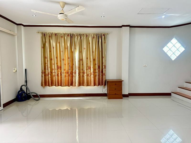 picture Two Single Houses for Sale Thung Klom Tan Man East Pattaya - 8/19