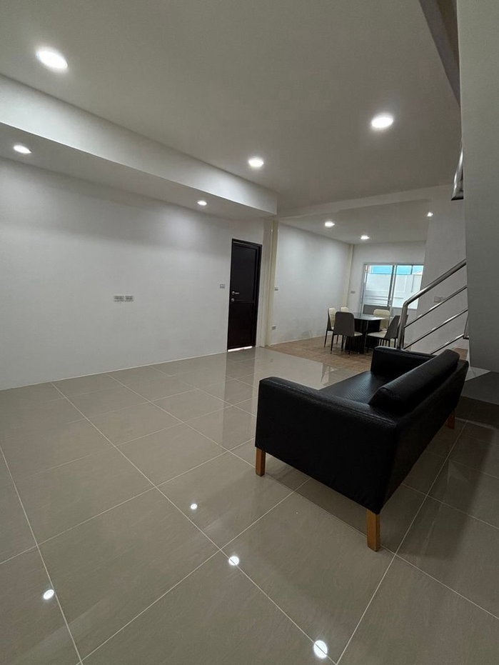 รูป ให้เช่าบ้านเดี่ยวหลังเล็ก ศรีนครินทร์ ศรีด่าน GH556 - รูปที่ 5/15