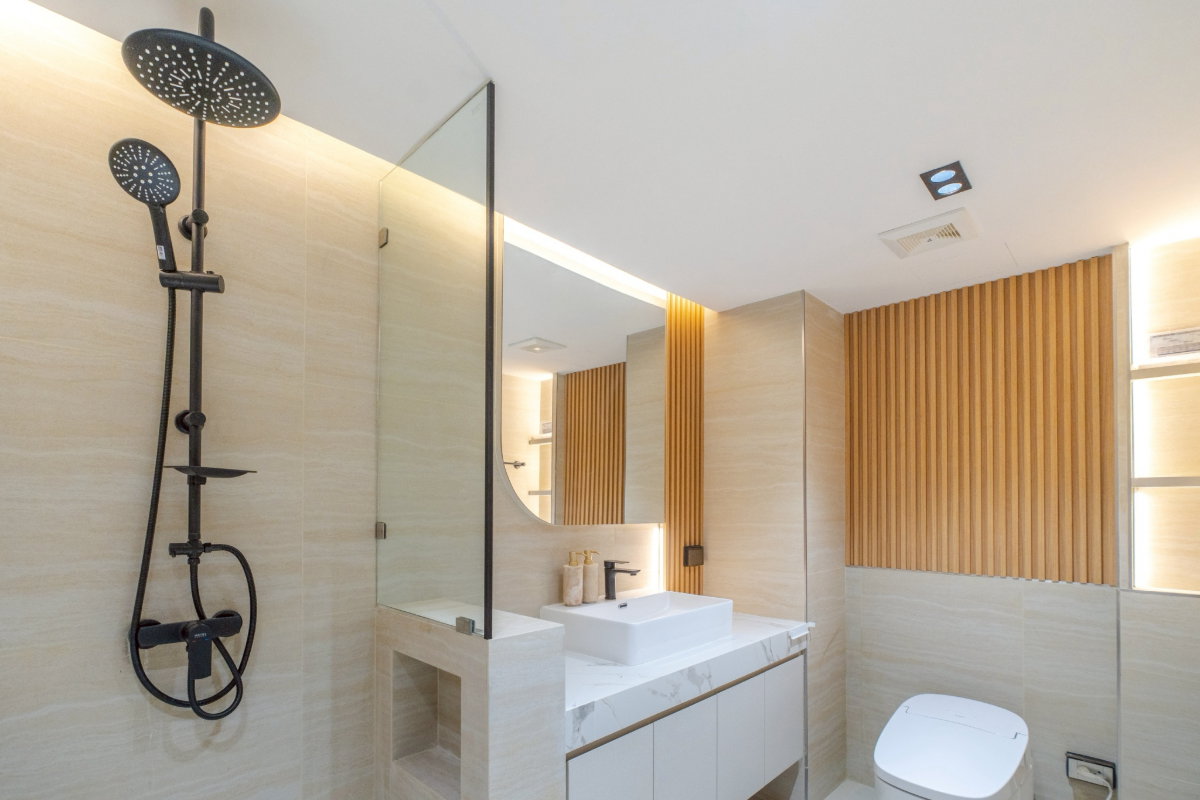 picture Luxury Penthouse Condominium for Sale - 27/40
