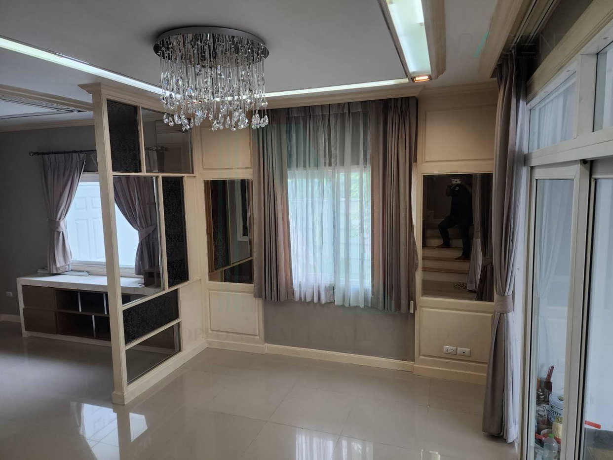 รูป 📌 ขายทาวน์เฮาส์ โครงการ กัสโต้ พหลโยธิน – รามอินทรา 2 ชั้น 4 ห้องนอน 3 ห้องน้ำ - รูปที่ 2/8
