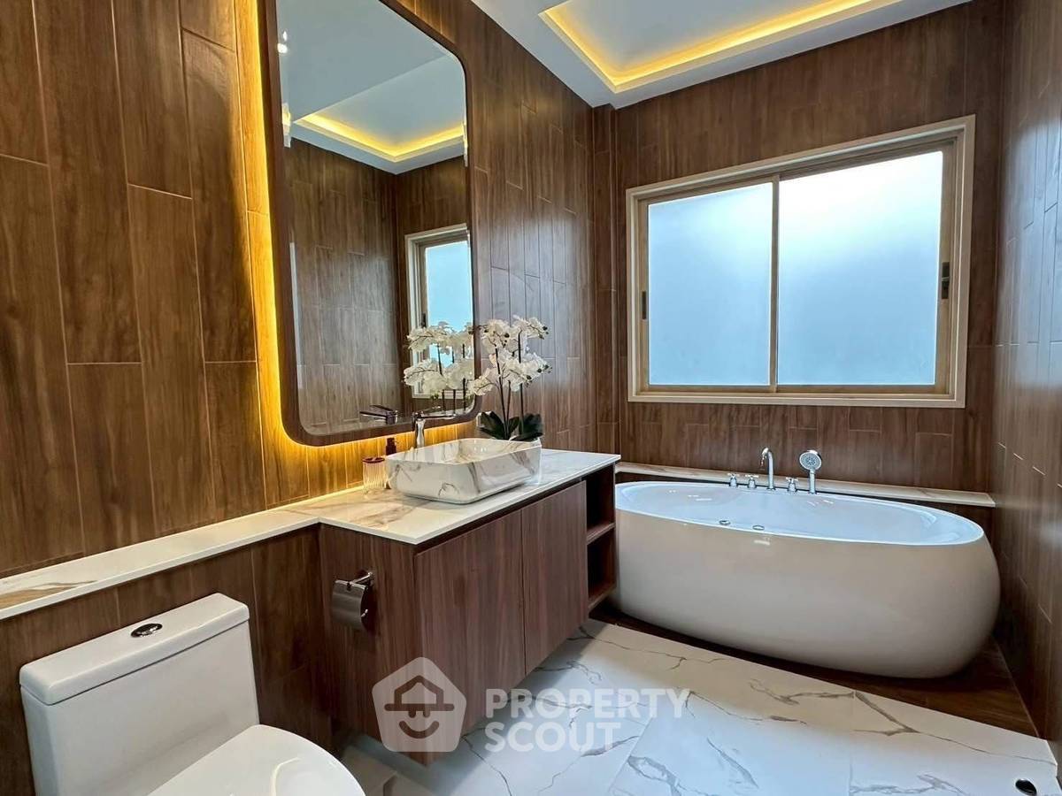 รูป วิลล่า 4 ห้องนอน ขนาด 429 ตร.ม. ในโครงการ บ้านแม่บิบิวรี่ พัทยา (ID 3083252) - รูปที่ 12/27