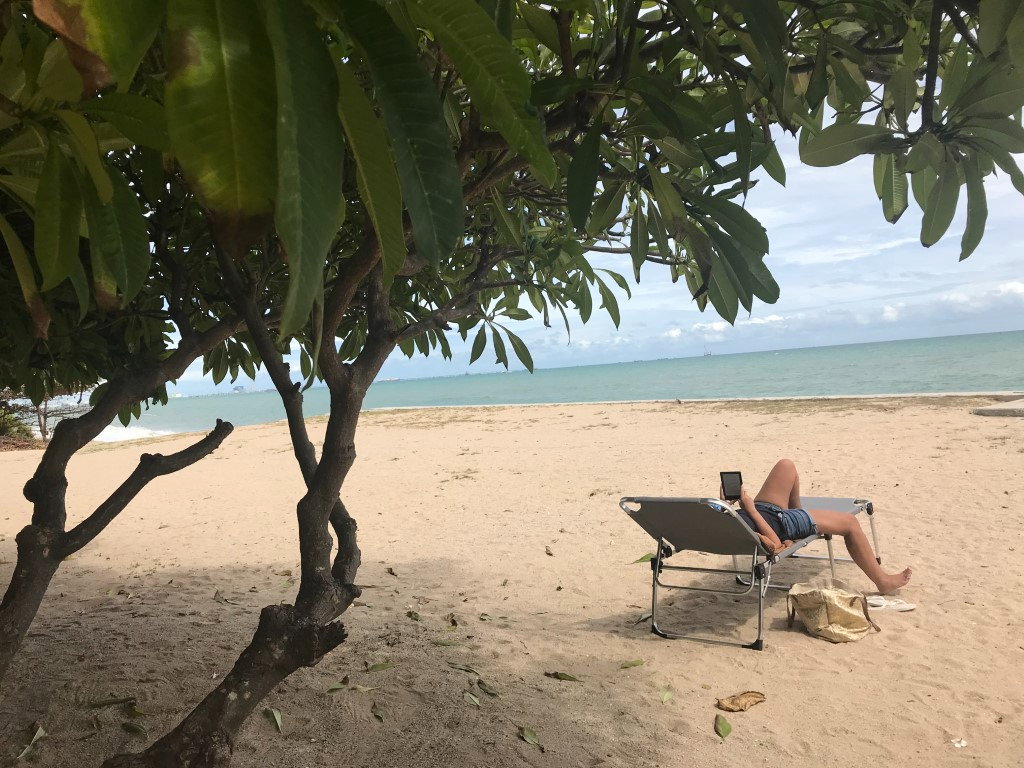 picture Beachfront Condo -2 Bed Room at Ban Chang, Rayong - 13/14