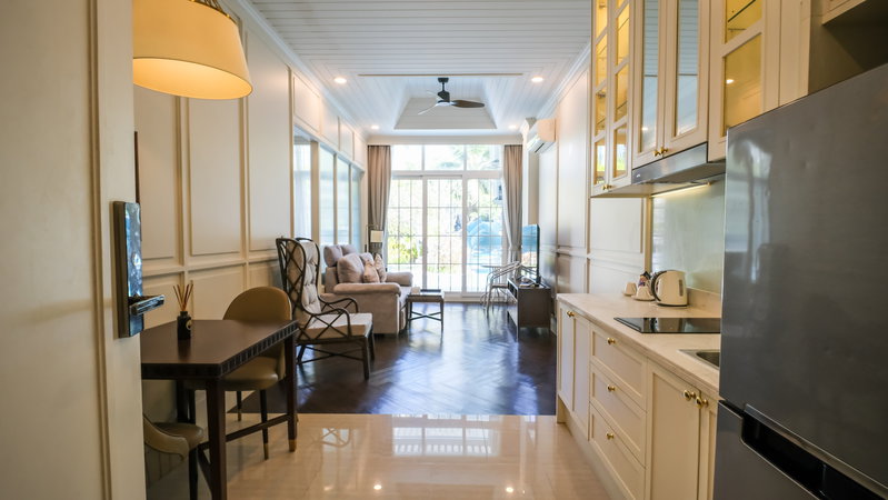 คอนโดให้เช่า : Grand Florida Beachfront Pattaya Pool Access Condo for Rent