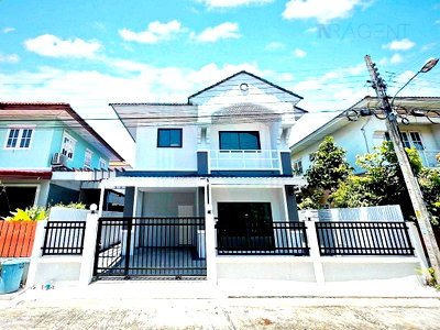 Houses for sale : For Sell Twin house BAAN BURIROM WONGWAEN - PINKLAO 2-story 3 bedroom 2 bathroom