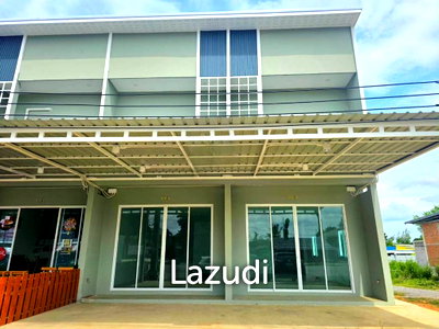 ทาวน์โฮม ประจวบคีรีขันธ์ : ขายทาวน์เฮ้าส์ 2 คูหา ทำเลดีใกล้ ตม.