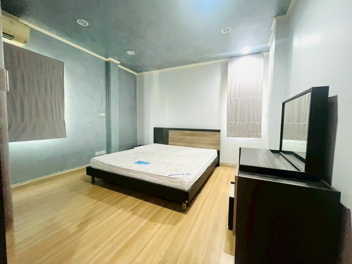 รูป HK0066♛บ้านเดี่ยว ให้เช่า 4 ห้องนอน⚝รัชดา-ห้วยขวาง♜MRT ห้วยขวาง∞099-5919653,065-9423251▚Line@sureresidence - รูปที่ 9/12