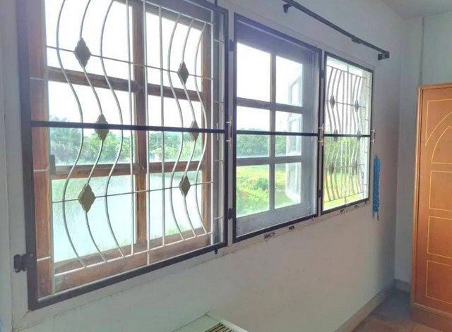 picture FOR RENT TOWNHOUSE PROPERTY 17000 BAHT per MONTH - 15/21