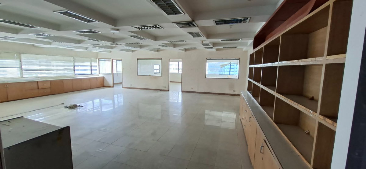 รูป ขายออฟฟิศ CTI Tower: ทำเลทองใจกลางอโศก - รูปที่ 9/12