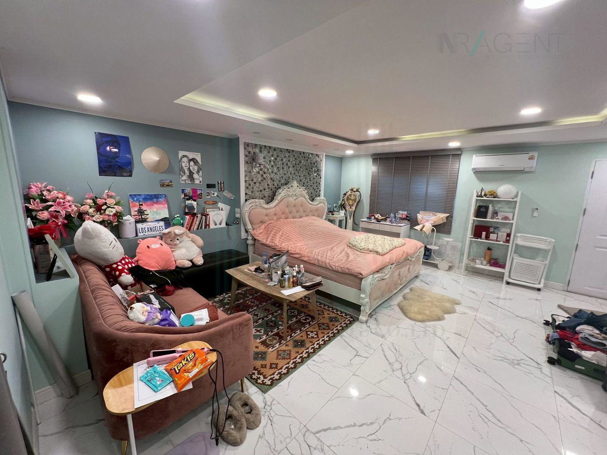 รูป 📌 ขายบ้านเดี่ยว โครงการ ณุศาศิริ สาทร - ปิ่นเกล้า 2 ชั้น 6 ห้องนอน 6 ห้องน้ำ - รูปที่ 3/8