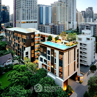 Condos for sale : Pet-Friendly 1-BR 54 Sqm Via 61 Condo near BTS Ekkamai 400m (ID 3082617)