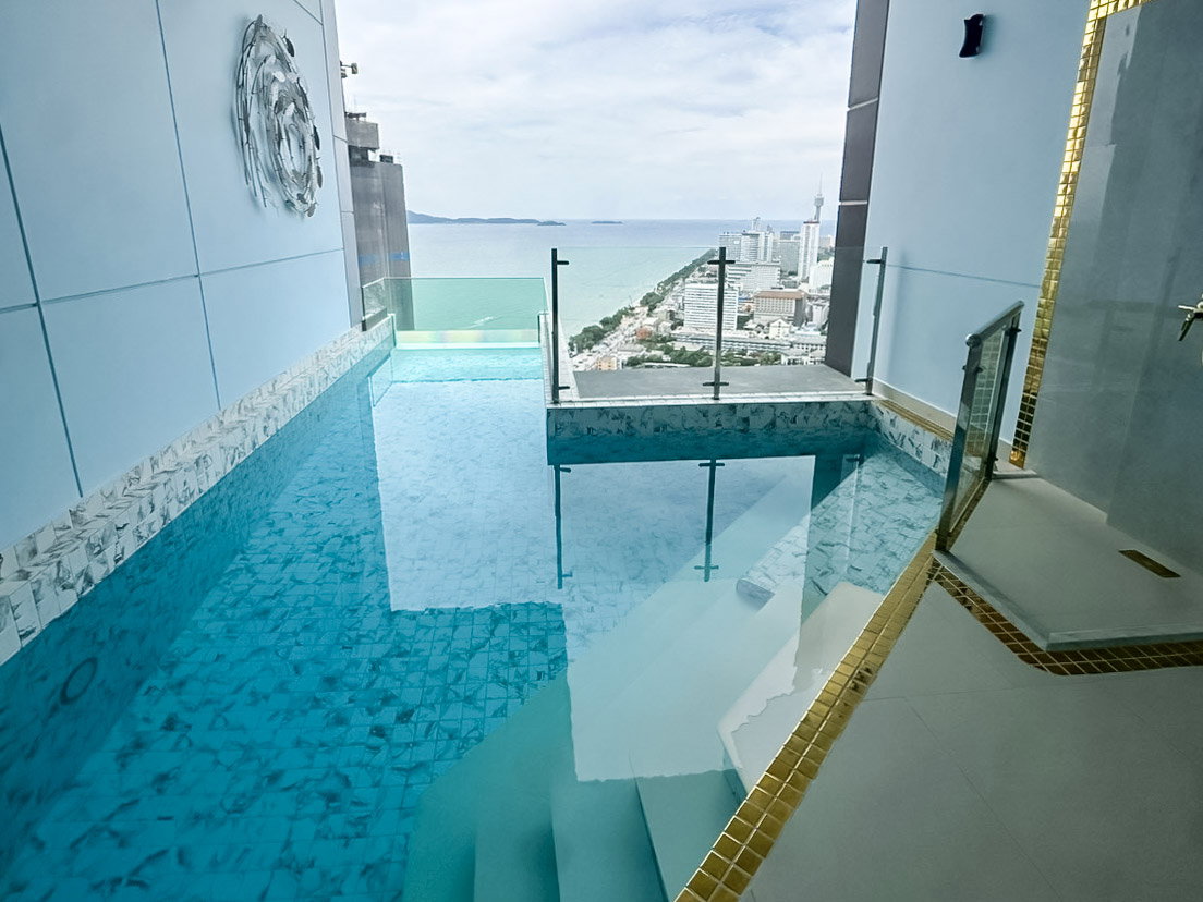 รูป Copacabana Beach Jomtien 1BR Private Pool for Rent Sea View - รูปที่ 1/13