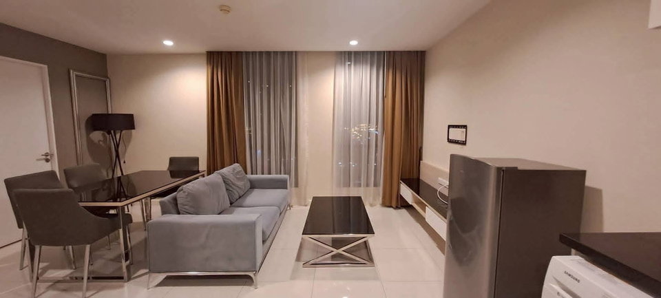 picture 🔥Urgent Rent Up Ekkamai near BTS Ekkamai  - 4/10