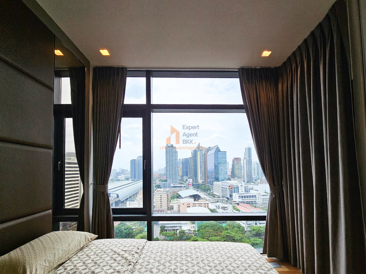 picture SALE : Circle Living Prototype - 1 Bedroom LC247 - 10/13