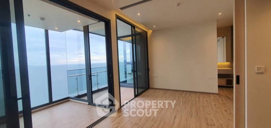1-BR Condo For Sale At AROM WONGAMAT, Near Sanctuary Of Truth (ID 3083313)