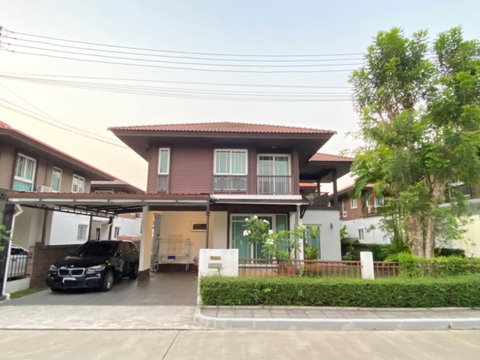 2-Storey Detached House for Rent