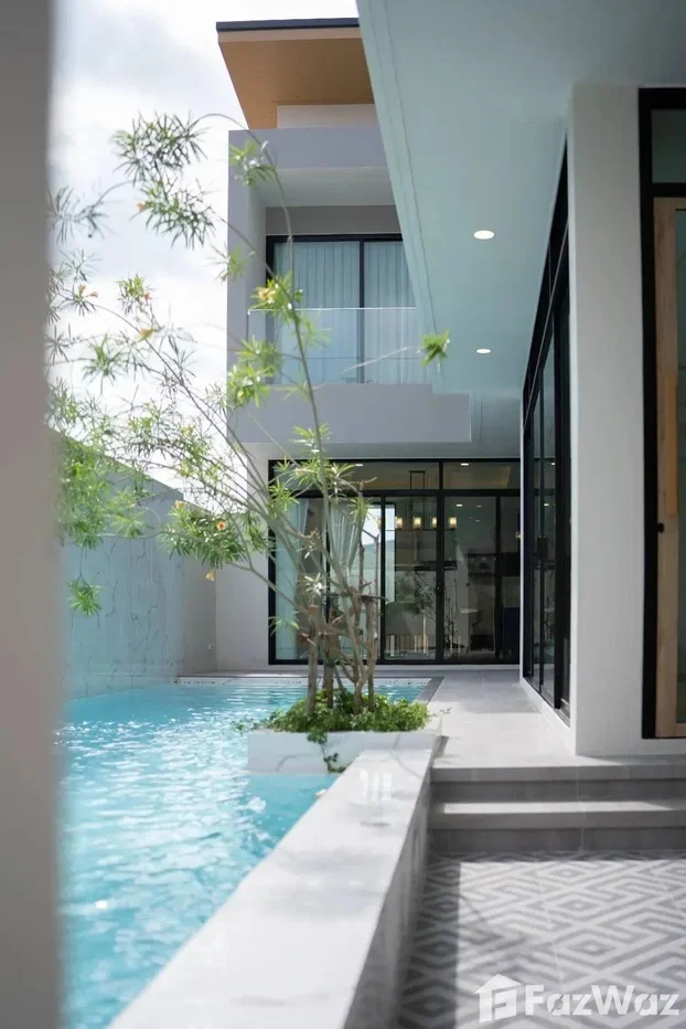 picture 3 Bedroom Villa for sale in Rawai, Phuket  6578527 - 1/29