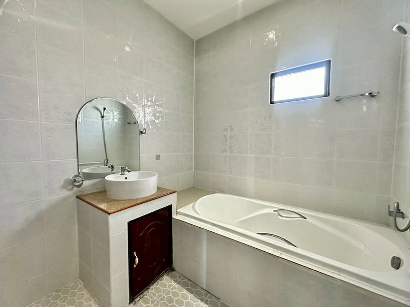 picture Two Single Houses for Sale Thung Klom Tan Man East Pattaya - 14/19