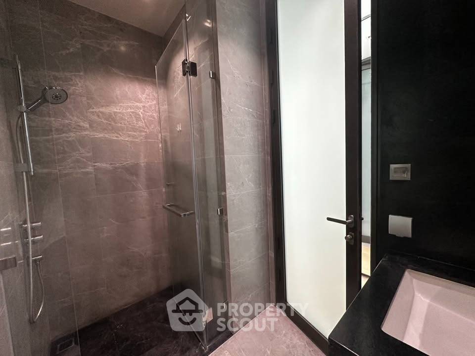 รูป ห้องชั้นสูง 1 ห้องนอน 47 ตร.ม. คอนโด 28 ชิดลม ใกล้ BTS ชิดลม 300 ม. (ID 2957381) - รูปที่ 13/14