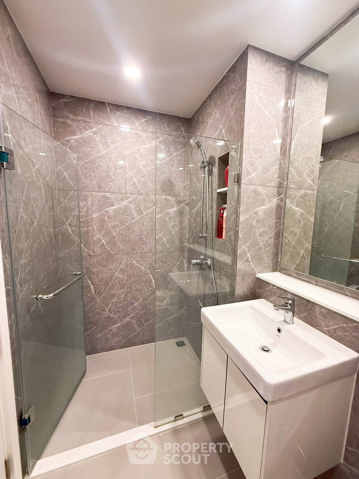 picture 1-BR 33 Sqm At 17th Floor At Mazarine Ratchayothin, 90m To BTS Ratchayothin (ID 3083300) - 9/11