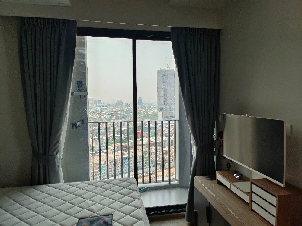 รูป Chapter Chula Samyan【𝐒𝐄𝐋𝐋】🔥ห้องที่ออกแบบมาเพื่อทั้งการพักผ่อนและการสร้างไอเดียใหม่🔥 ติดต่อไลน์ไอดี: @hacondo - รูปที่ 2/10