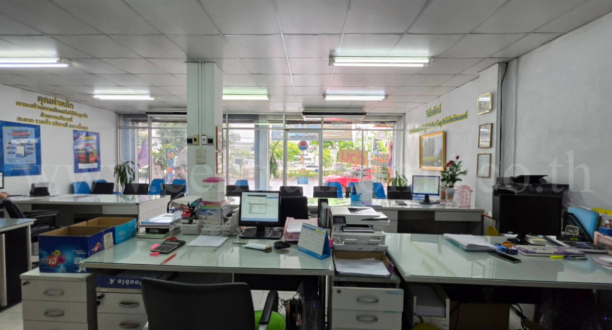 รูป อาคารพาณิชย์ 4.5 ชั้น ติดถนนลาดพร้าว หน้าซอยลาดพร้าว 72 ขายพร้อมผู้เช่าระยะยาว - รูปที่ 7/35