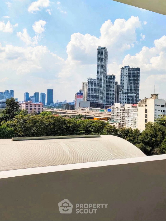 picture 3-BR 170 Sqm Condo For Rent, Sun Palace Condominium, Bang Kapi (ID 3083418) - 18/20