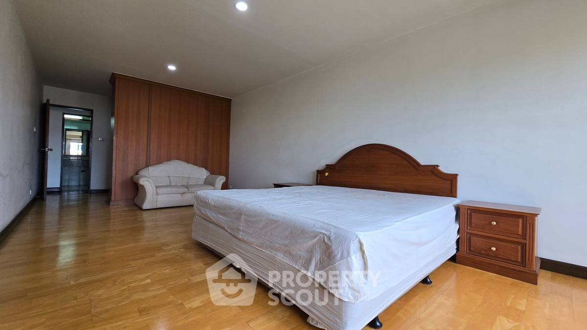 รูป คอนโด 3 ห้องนอน ให้เช่า ใน ลีอัง การ์เดน ใกล้ช่องนนทรี ยานนาวา (ID 3082894) - รูปที่ 11/20