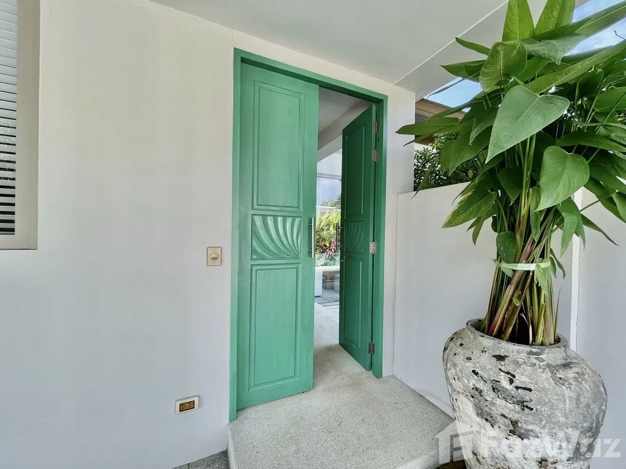 picture Elegant 3-Bedroom Pool Villa at Trichada 6578320 - 11/37
