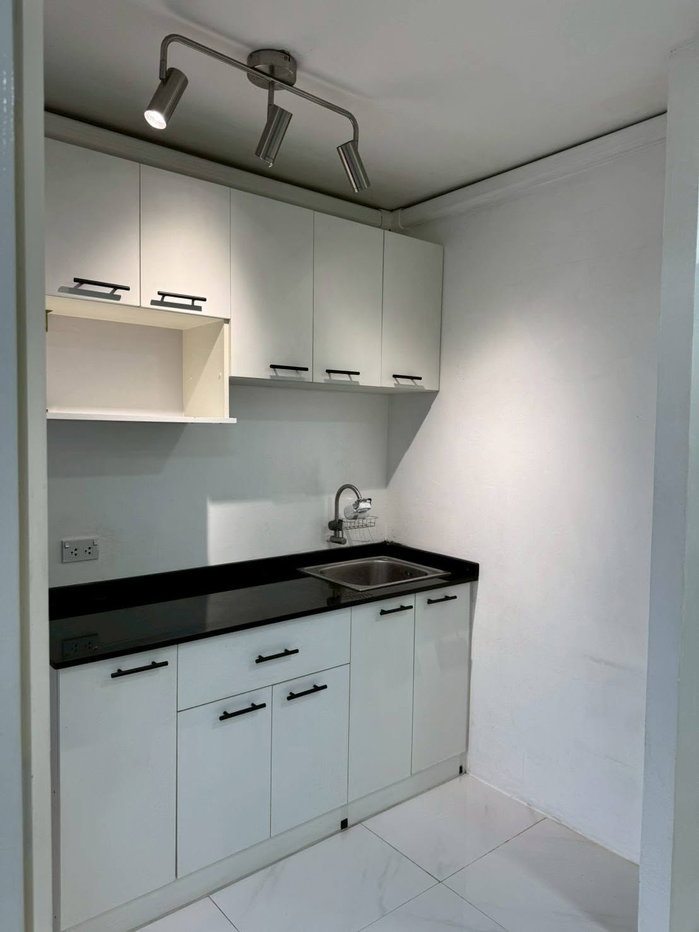 รูป ให้เช่า คอนโด ลุมพินี ทาวน์ บดินทรเดชา-รามคำแหง (1 ห้องนอน) ชั้น 4 ตึก C อยู่ซอย รามคำแหง43/1 - รูปที่ 4/8