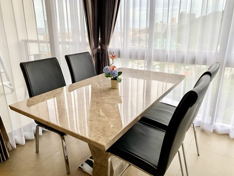 รูป Unixx South Pattaya 2 Bedroom Corner Condo for Sale with Tenant - รูปที่ 3/9