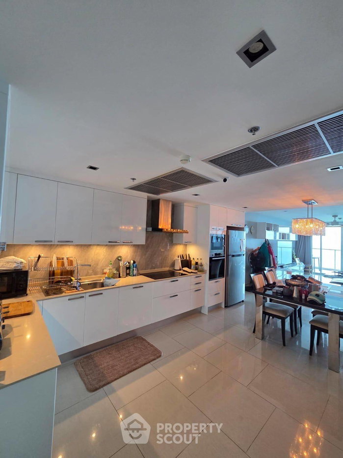 รูป คอนโด 3 ห้องนอน 161 ตร.ม. ชั้นสูง ที่ The Sand Condominium พราตำมเนก (ID 3082399) - รูปที่ 3/20