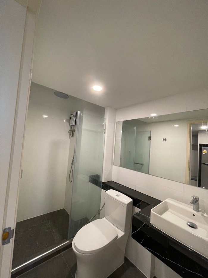 รูป 🏙Duplex 2 ชั้น 🔥Knightsbridge space พระราม9🔥🚅 ติด MRT พระราม9 ‼️ใกล้ Central Rama 9,Fortune☎️Tel/What App:0917061999 คุณกวา - รูปที่ 10/10