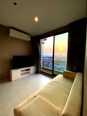 Condos for rent : 🎊 For Rent Condo RHYTHM SUKHUMVIT 42 Building 1, Floor 9,1 bed room, Room size 48 sqm