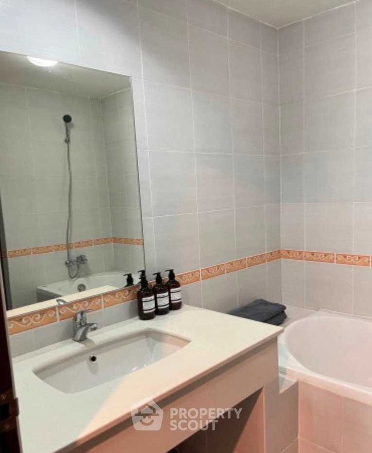 picture 2-BR Condo For Rent At Le Cosi Ekamai 28, ARL Ramkhamhaeng (ID 3082000) - 9/10